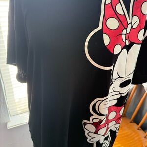 Black T-Shirt with Minnie Mouse